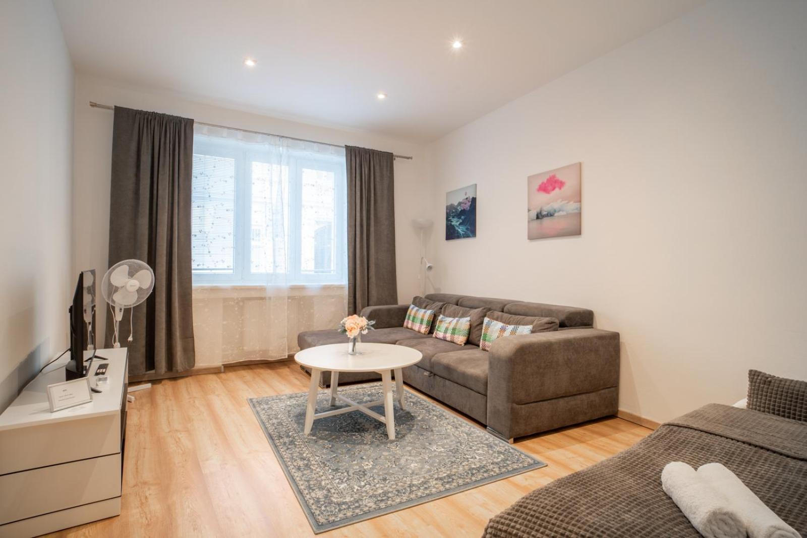 Sukromny Staromestsky Apartman V Uzasnej Lokalite/Cozy Old-Town Apartment In A Great Neighborhood 브라티슬라바 외부 사진